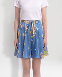 Short in seta a fiori