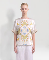 T-shirt in seta bianca a fiori